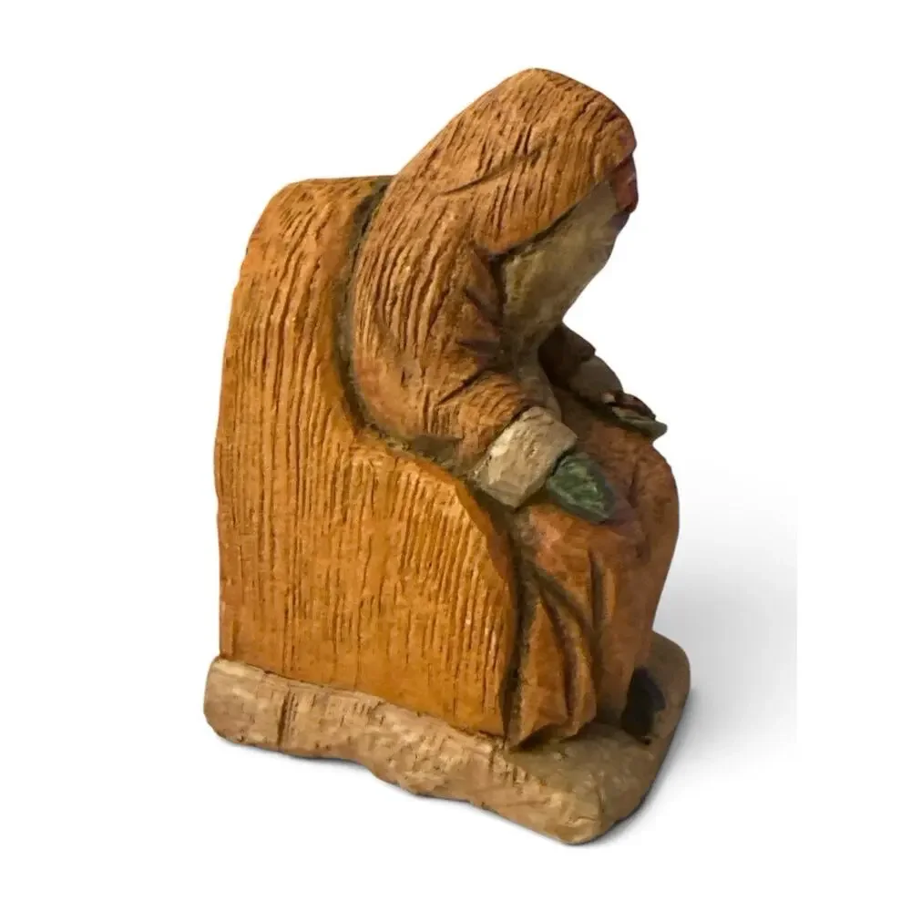 A Costanza Father Christmas Santa Figurine Sitting Yellow Robe Silvestri CRP